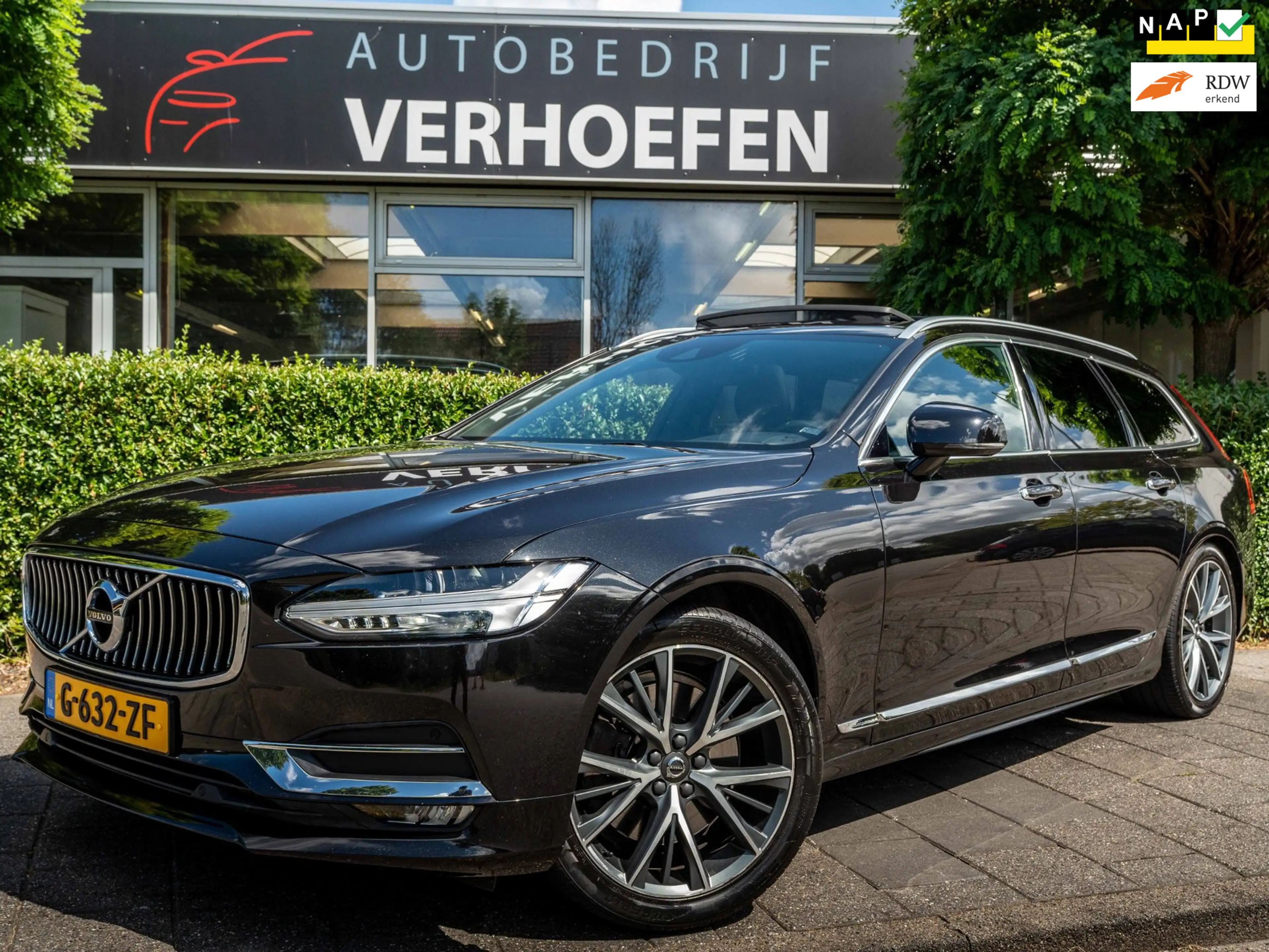 Volvo V90 2.0 T4 Inscription - MASSAGE - FULL OPTION - PANOR