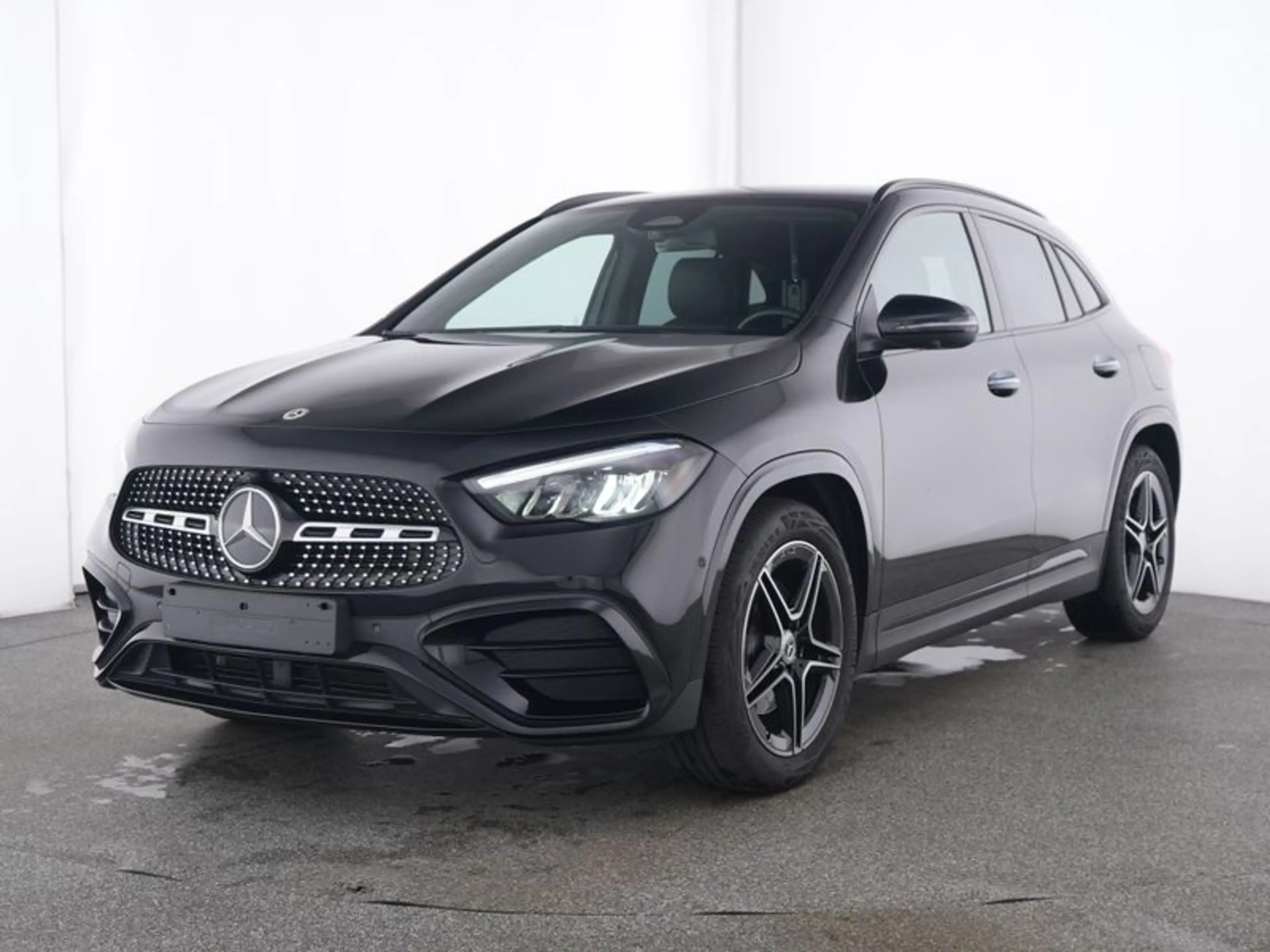 Mercedes-Benz GLA 220 4M AMG-Sport/LED/360/Totw/Night/Keyl/19 — photo 2