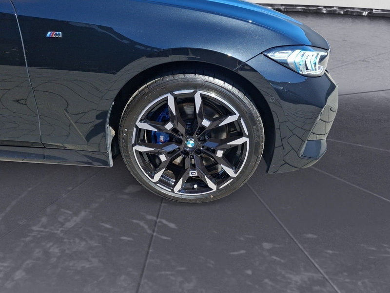 BMW 340 xDrive Touring *Navi*Kam.*Pano*19'*HUD*ACC — photo 12