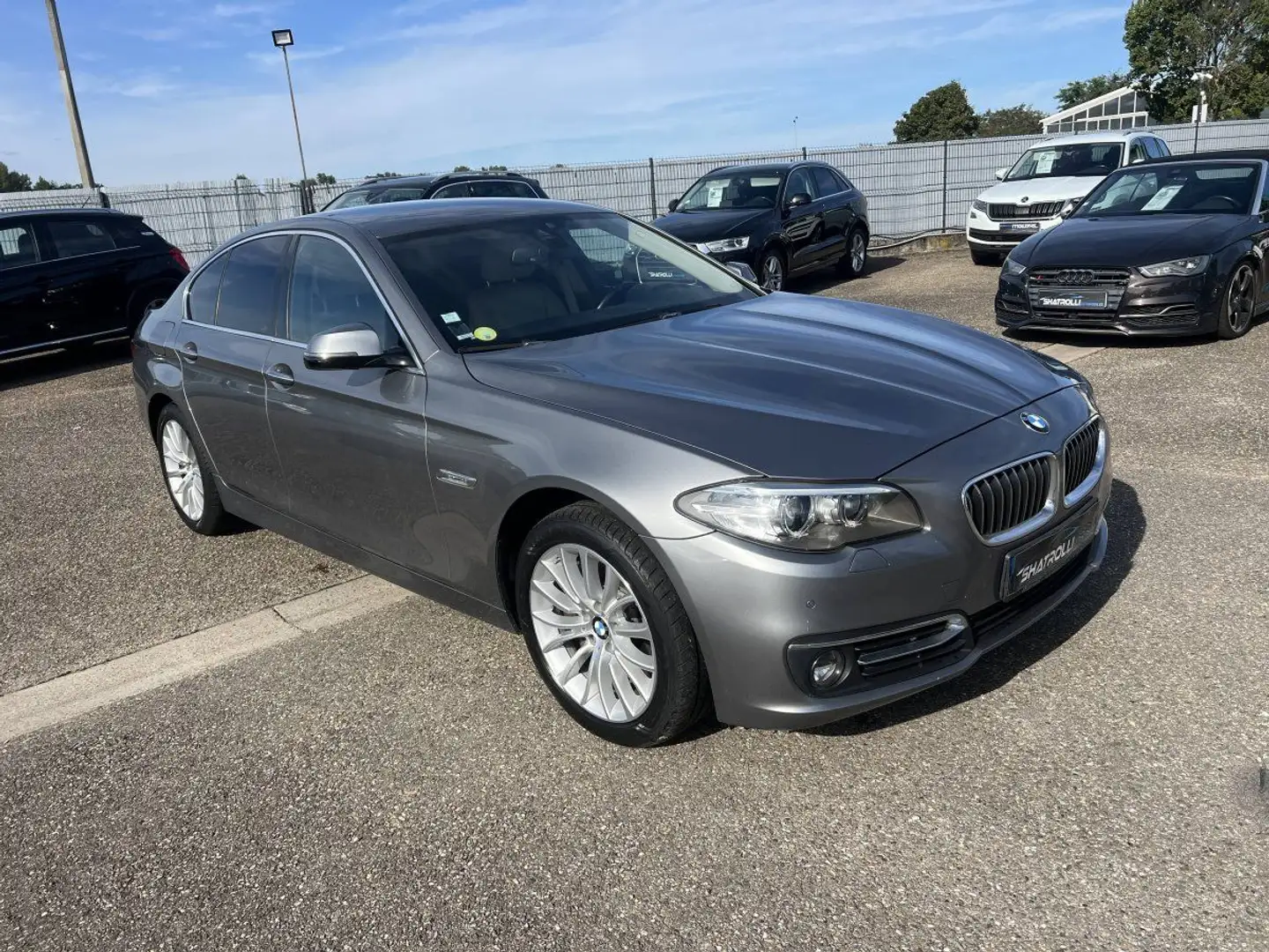 BMW 525 V (F10) 525dA xDrive 218ch Luxury Boîte Auto Cuir GPS Caméra - 2