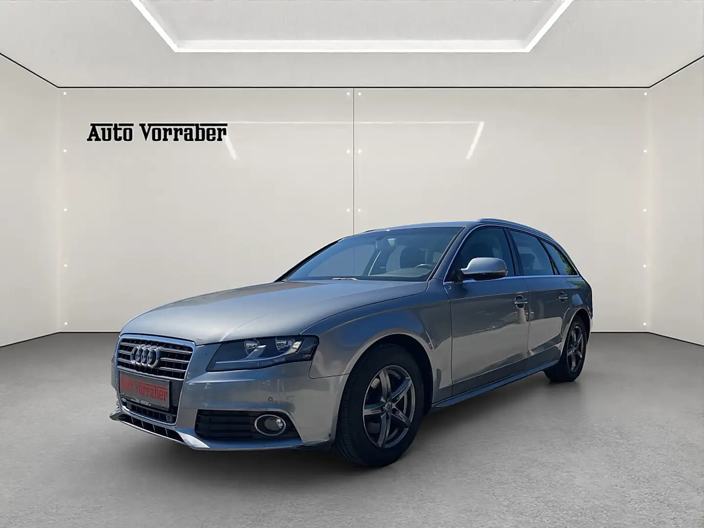 Audi A4 Avant 1,8 TFSI Aut. Grau - 1
