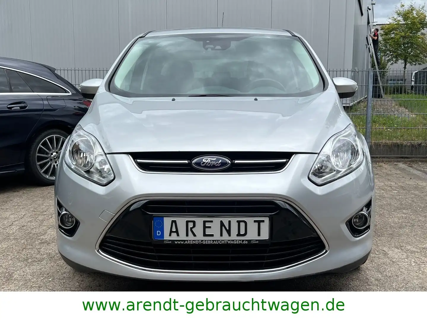 Ford C-Max C-MAX Titanium*RFK/SHZ/AHK/PDC/NAVI* Silber - 2