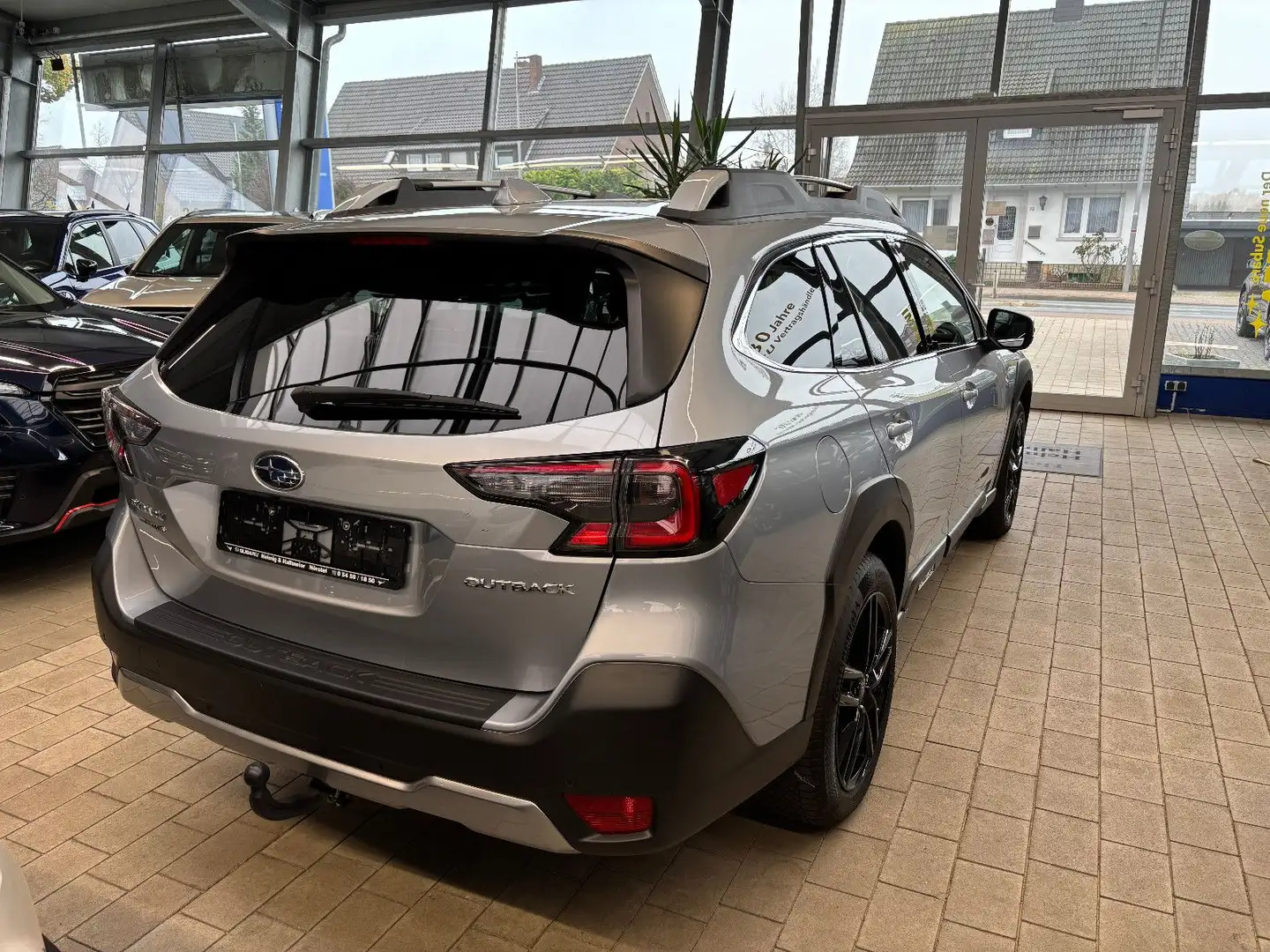 Subaru OUTBACK Outback Platinum Silber - 2