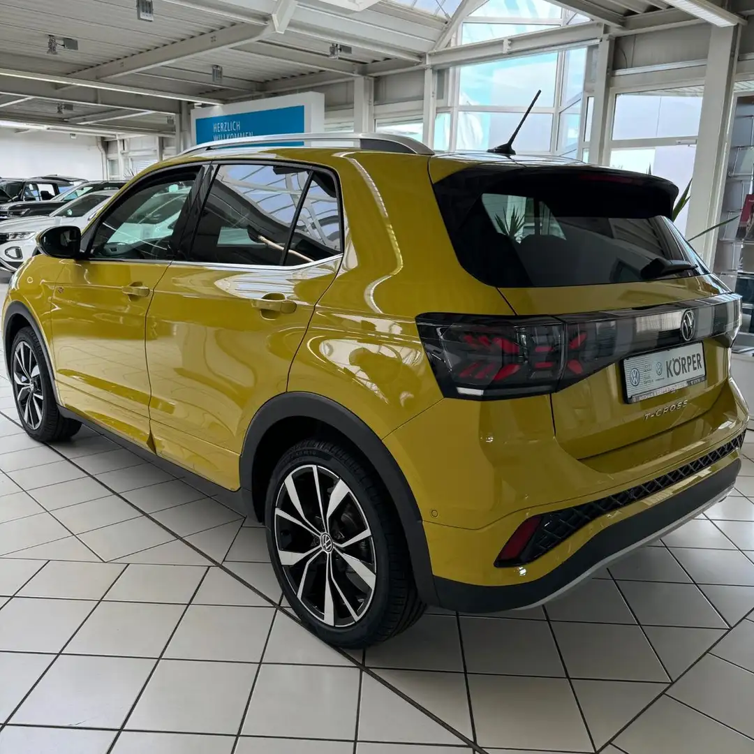 Volkswagen T-Cross 1.5 TSI R-Line Gelb - 2