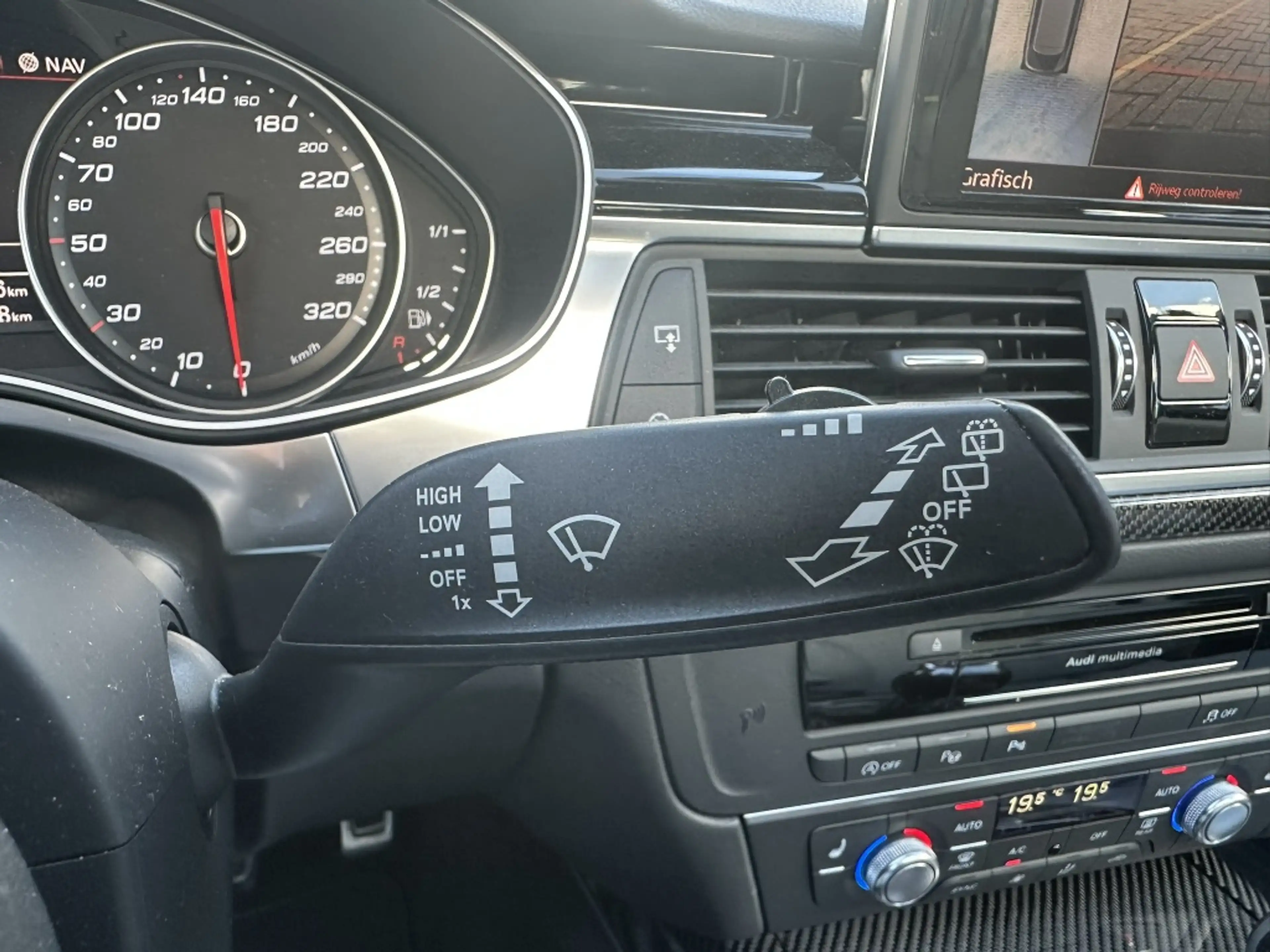 Audi A6 Avant RS6 TFSI quattro 600pk Tiptronic RS6 — photo 12