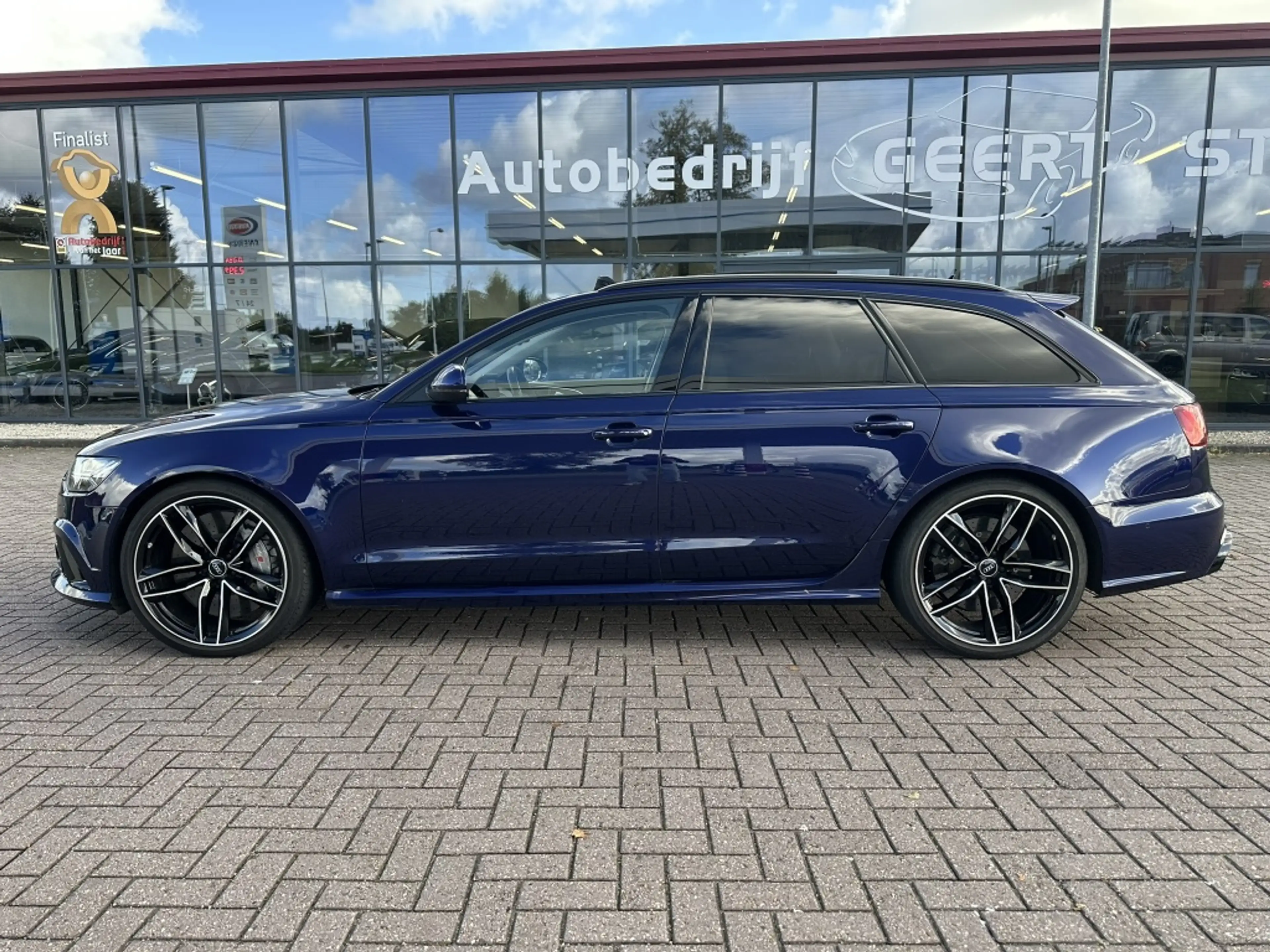 Audi A6 Avant RS6 TFSI quattro 600pk Tiptronic RS6 — photo 2