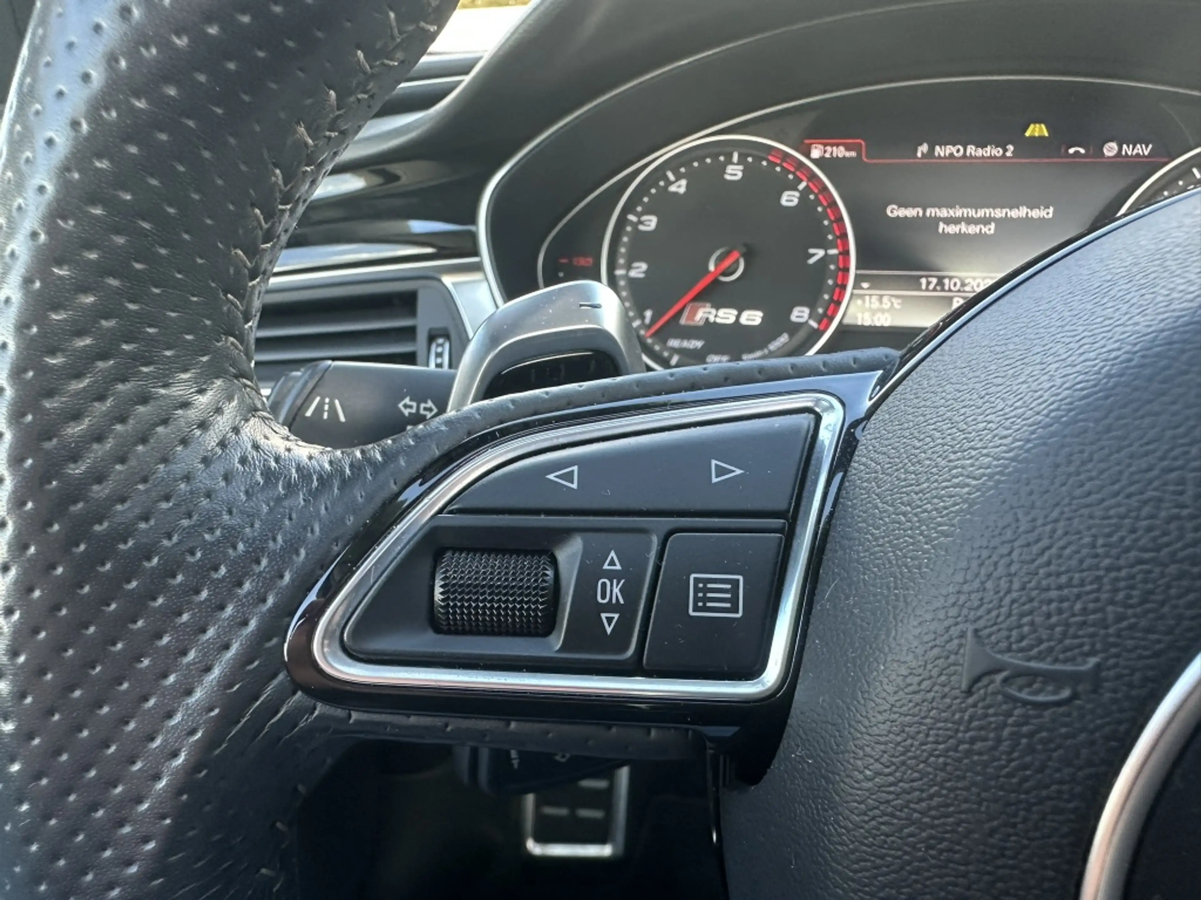 Audi A6 Avant RS6 TFSI quattro 600pk Tiptronic RS6 — photo 13