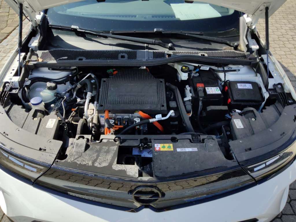 Opel Mokka E