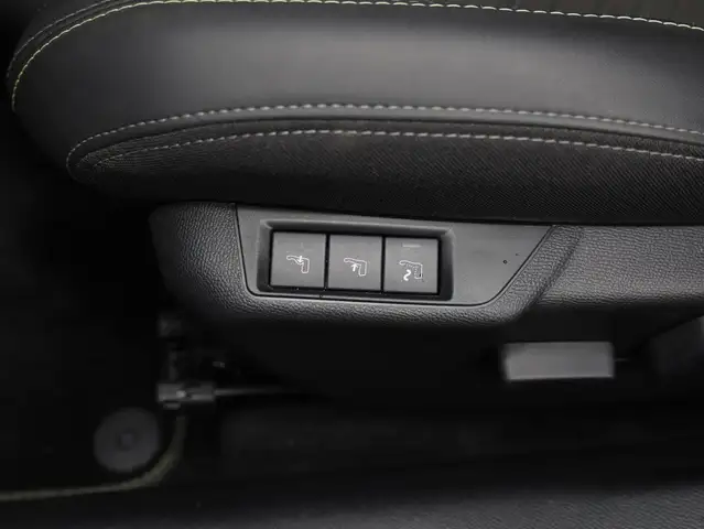 Peugeot 2008 view 9