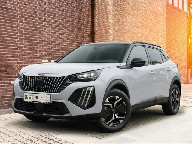 Peugeot 2008 view 2