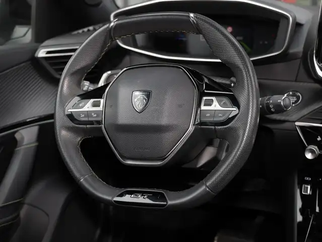 Peugeot 2008 view 14