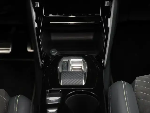 Peugeot 2008 view 15