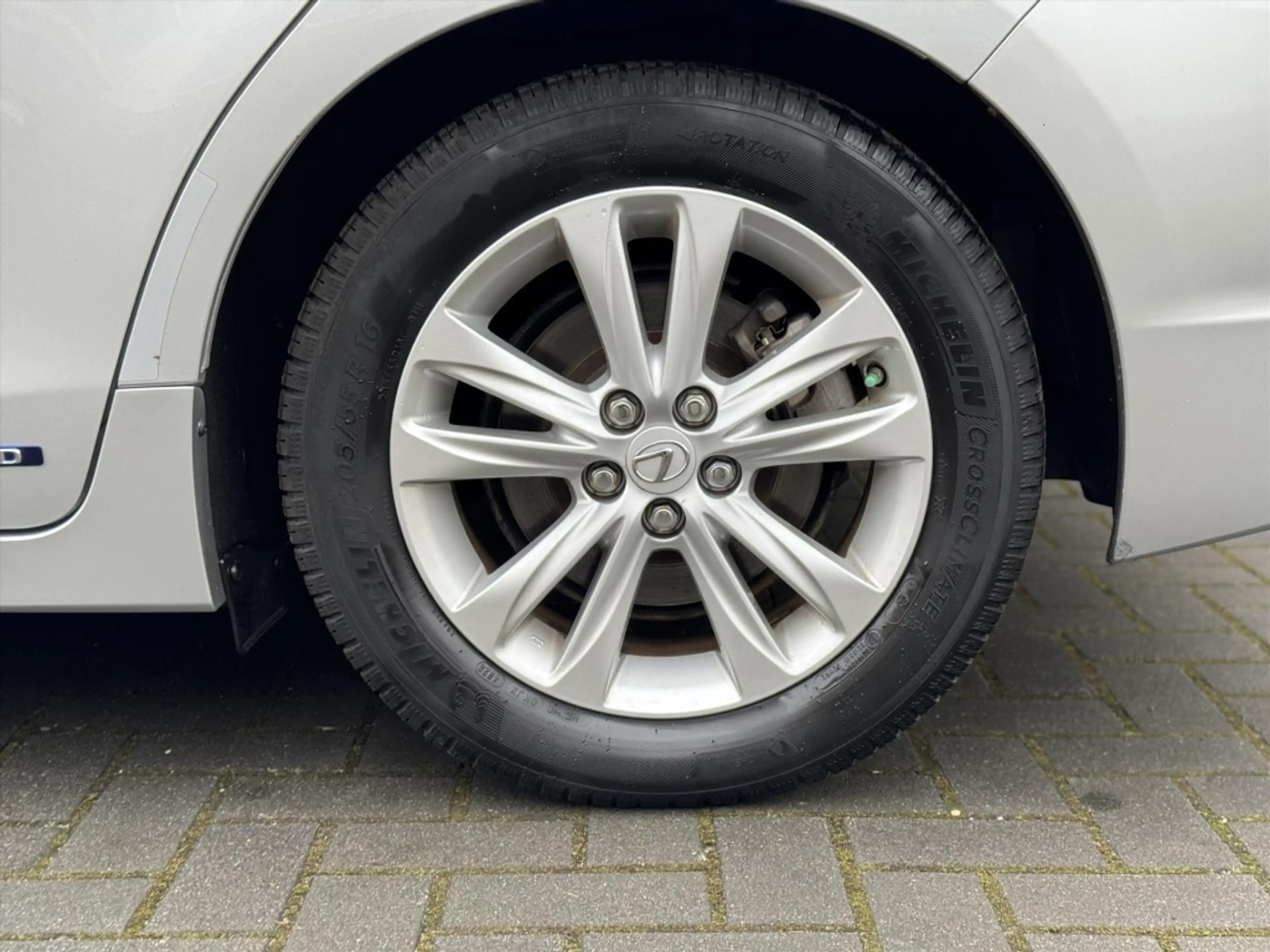 Lexus CT 200h Luxury Line | Leer, Geheugenfunctie, Stoelverwarmi — photo 5