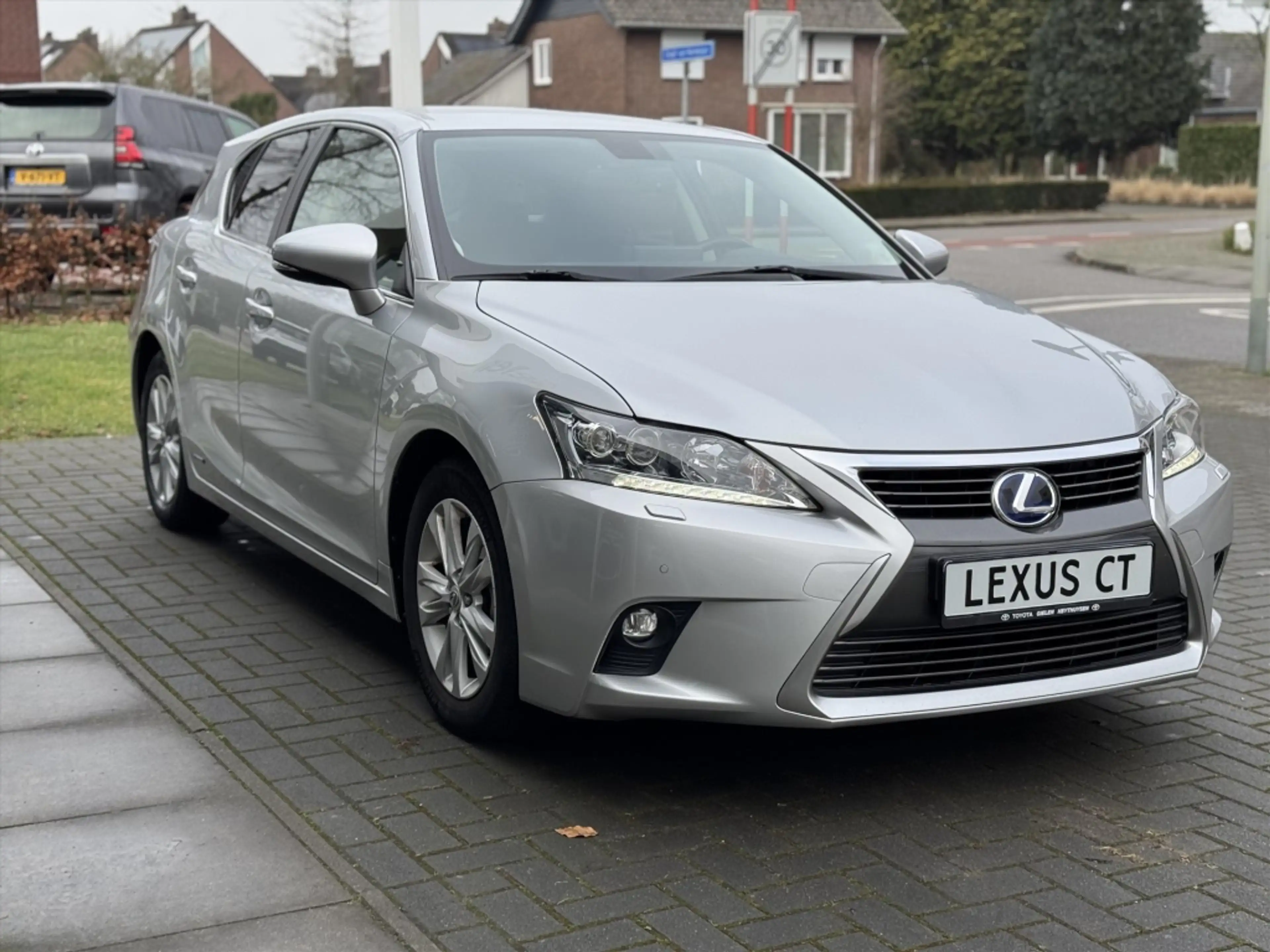 Lexus CT 200h Luxury Line | Leer, Geheugenfunctie, Stoelverwarmi — photo 32