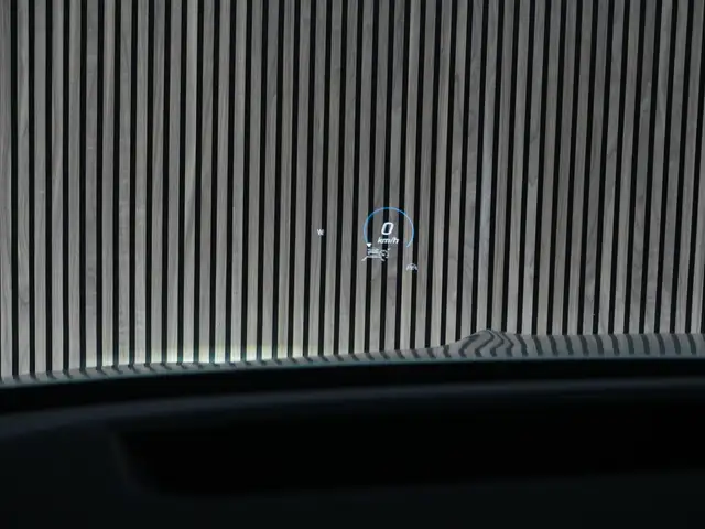 Mercedes-Benz GLE view 15