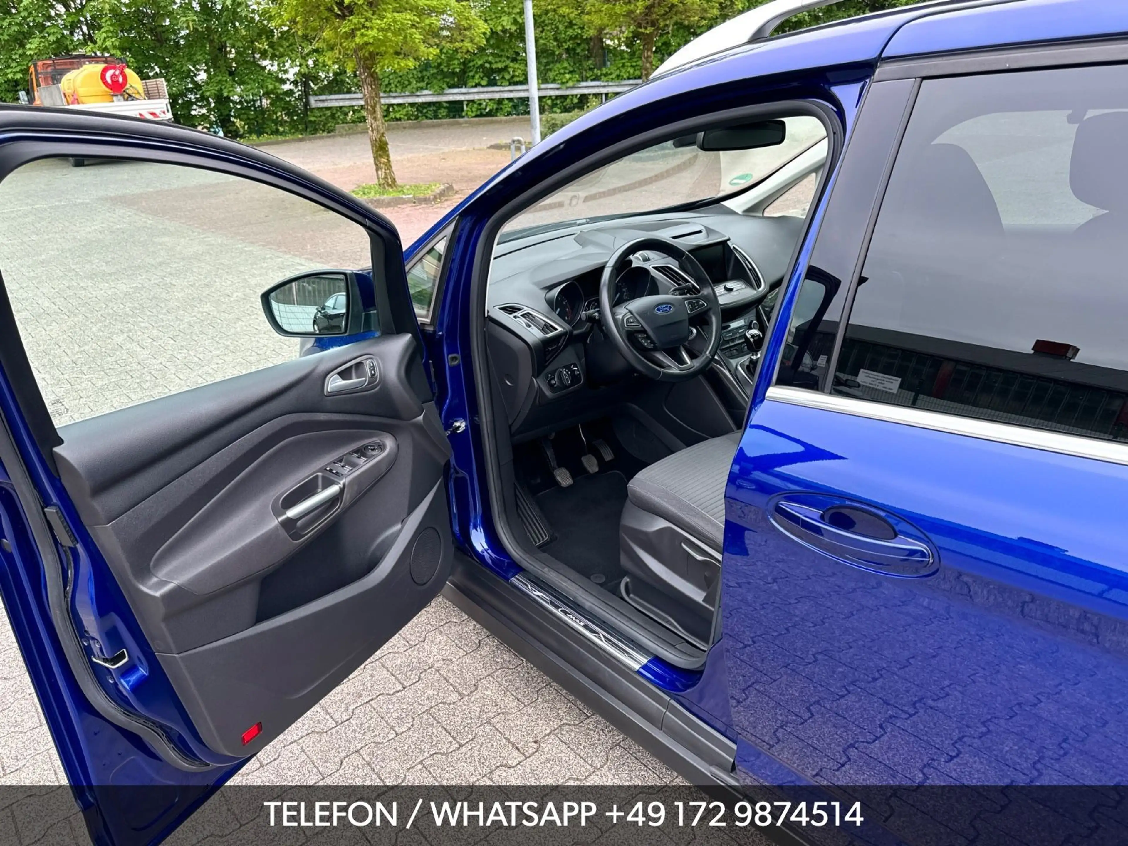 Ford Grand C-Max GRAND C-MAX 1,5 TITANIUM EURO6 150PS PANO KAMERA — photo 9