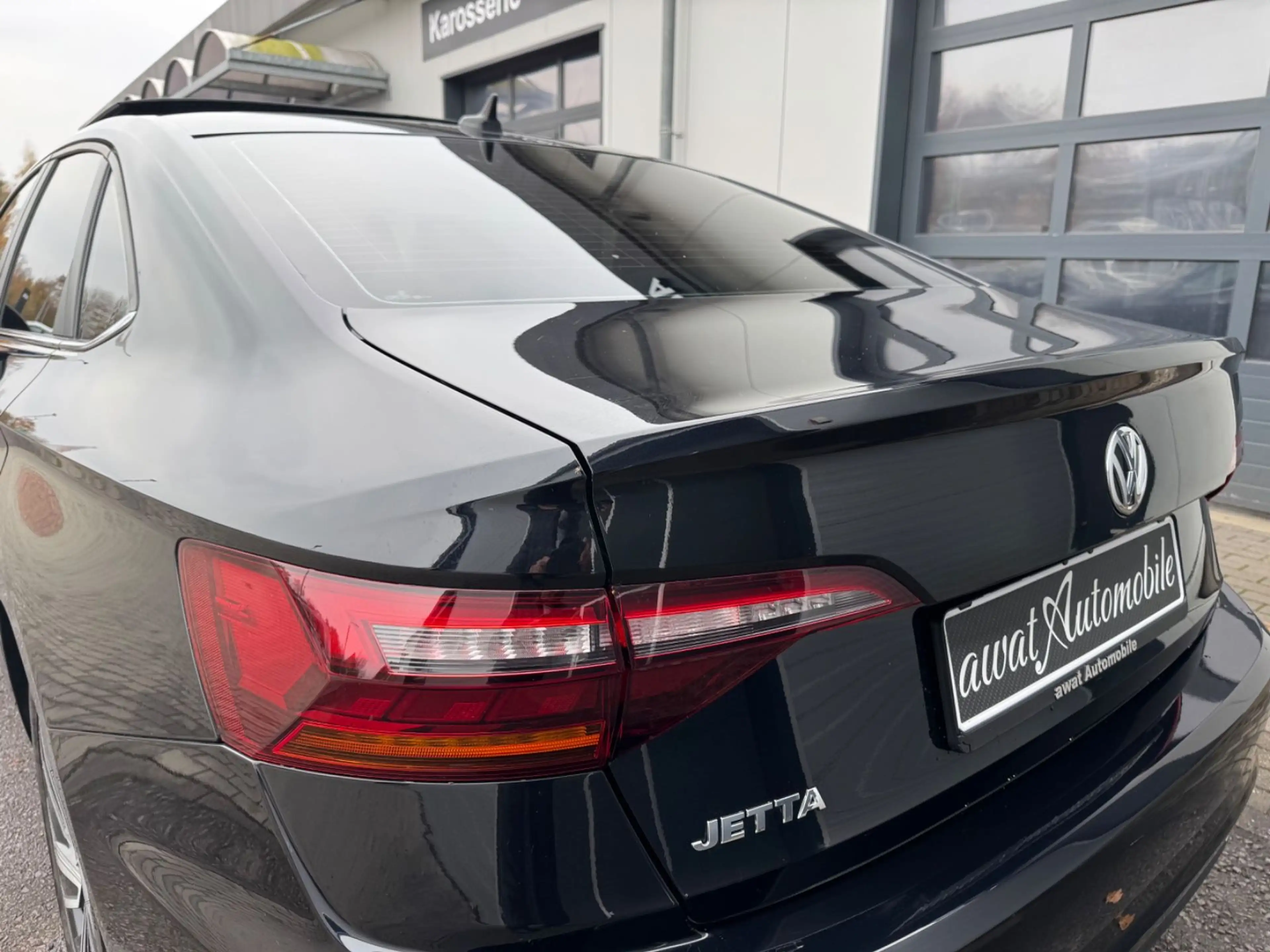 Volkswagen Jetta Sport 1.4 TSI Automatik Panoramadach LED — photo 9