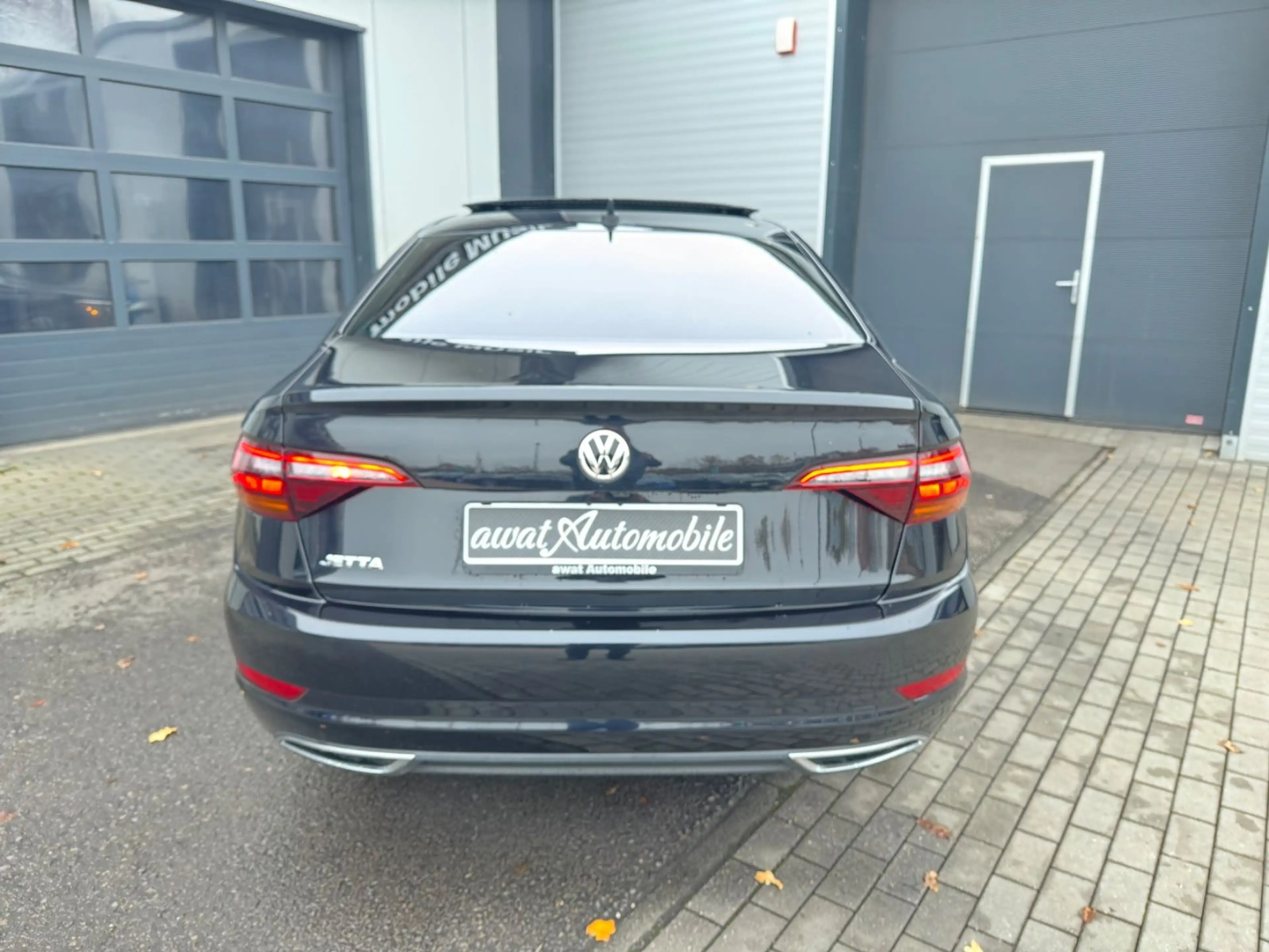 Volkswagen Jetta Sport 1.4 TSI Automatik Panoramadach LED — photo 6