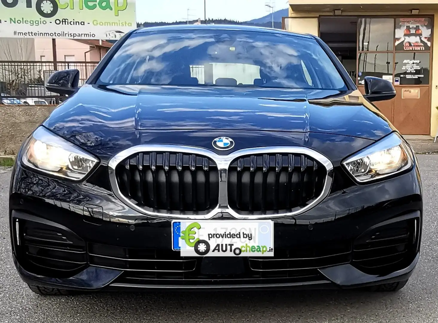 BMW 118 118i Luxury 136cv auto Nero - 2