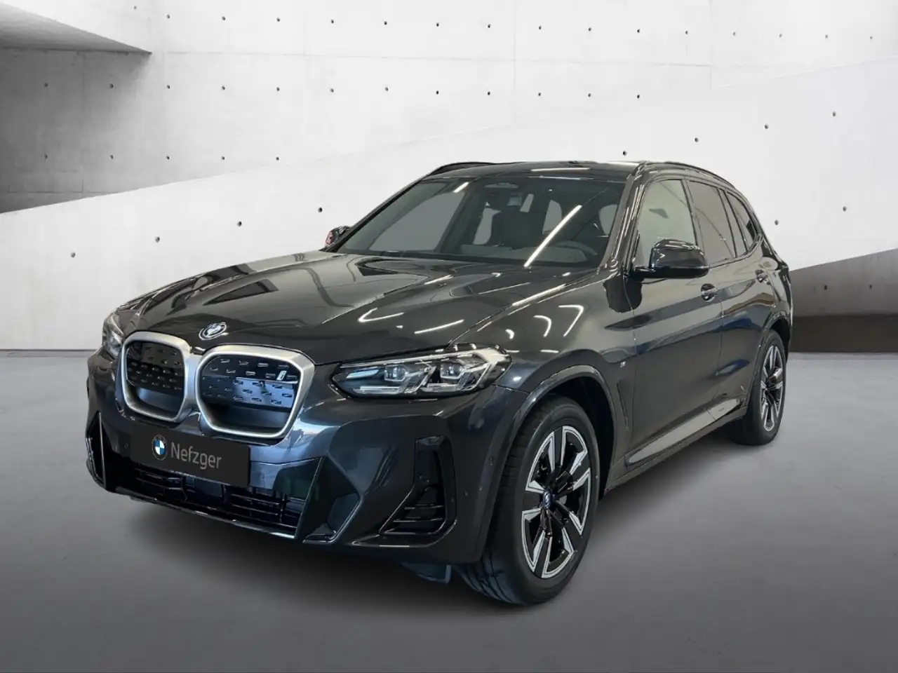 BMW iX3