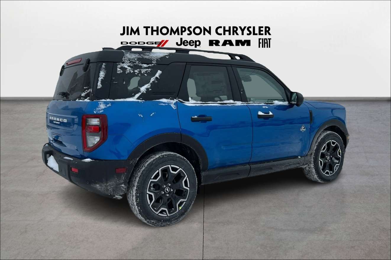 2026 Ford Bronco Sport Outer Banks  - Sunroof — снимка 5