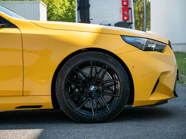 BMW M5 view 10