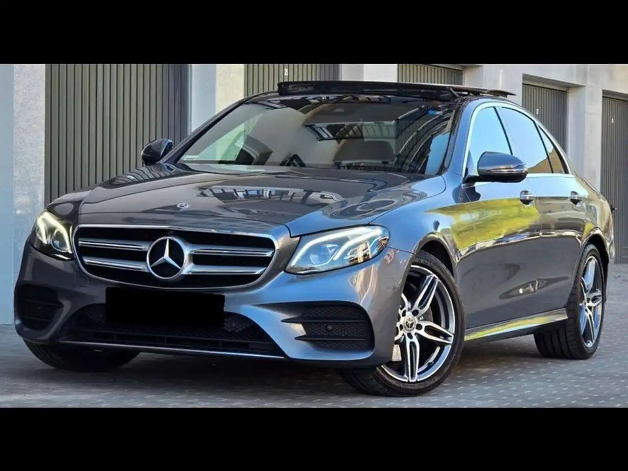 Mercedes-Benz E 220