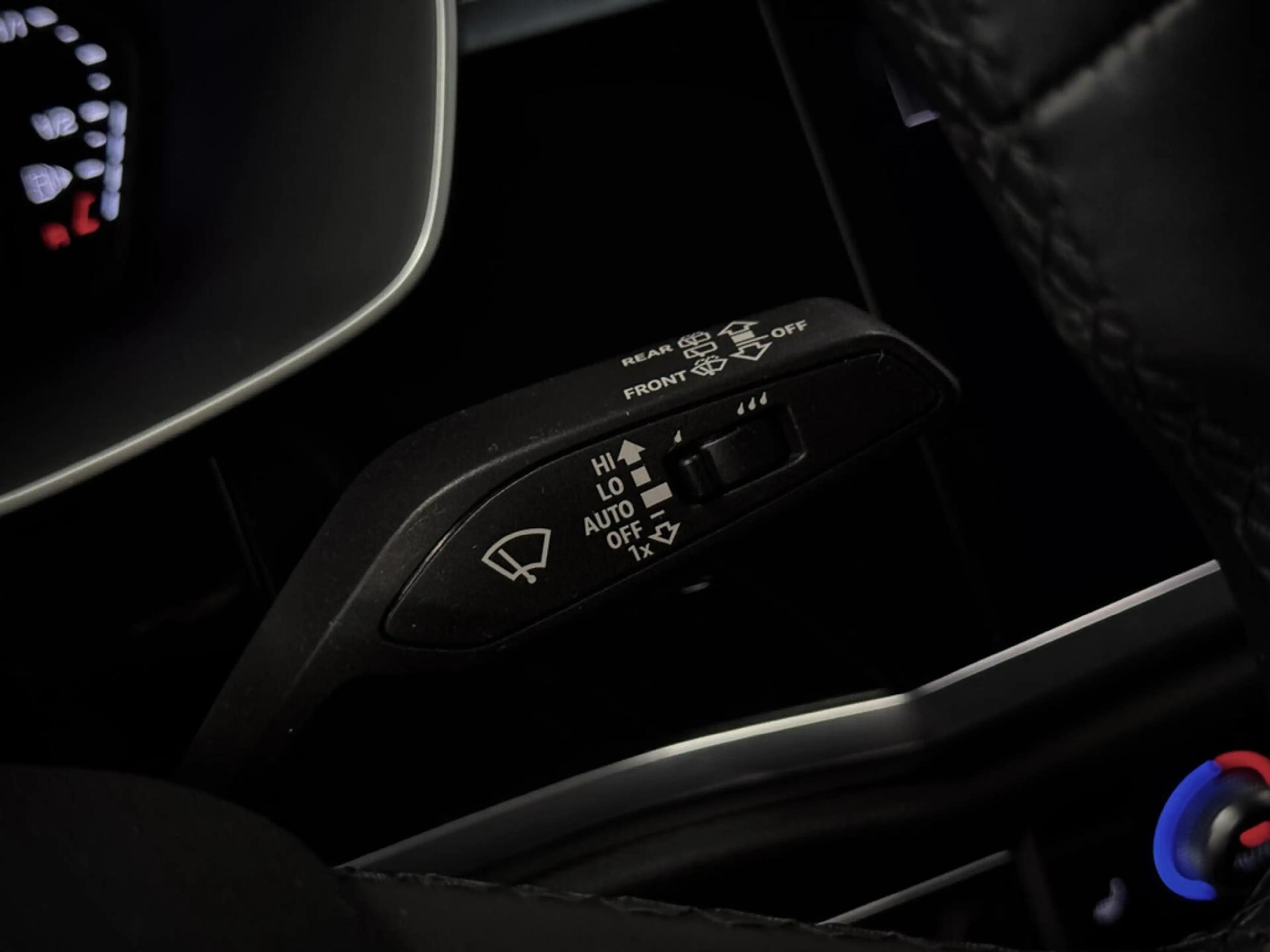 Audi Q3 Sportback 35 TFSI S edition | S-Line | Sonos | LED — photo 39