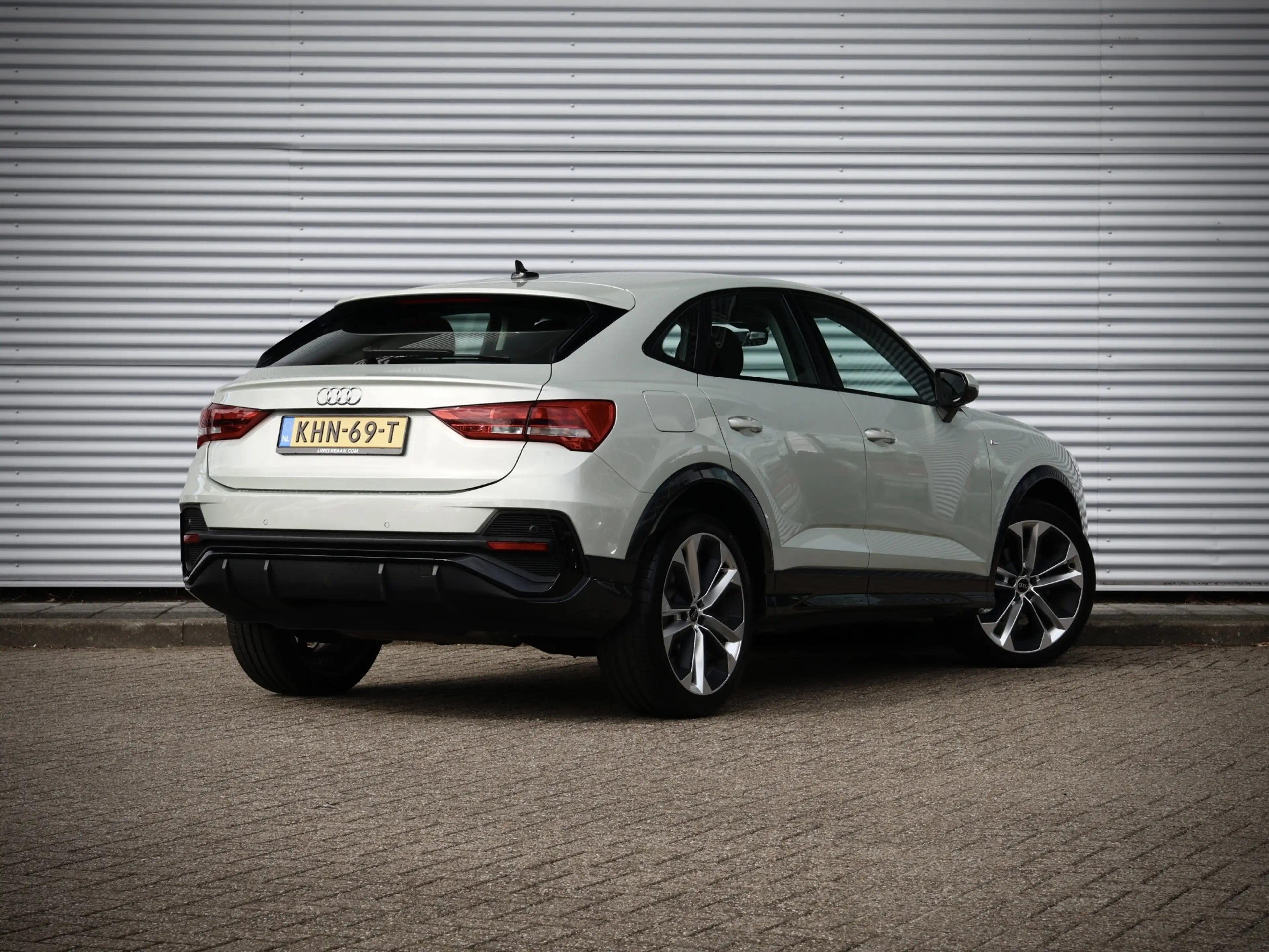Audi Q3 Sportback 35 TFSI S edition | S-Line | Sonos | LED — photo 3