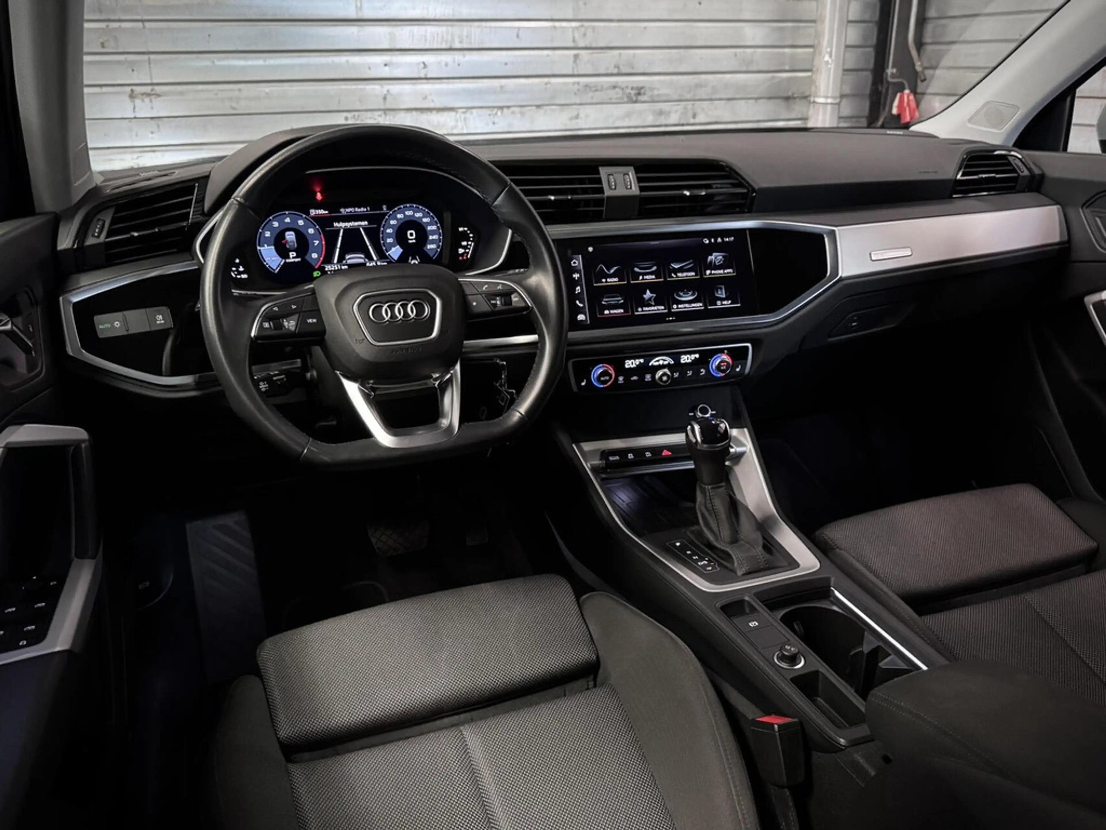 Audi Q3 Sportback 35 TFSI S edition | S-Line | Sonos | LED — photo 4