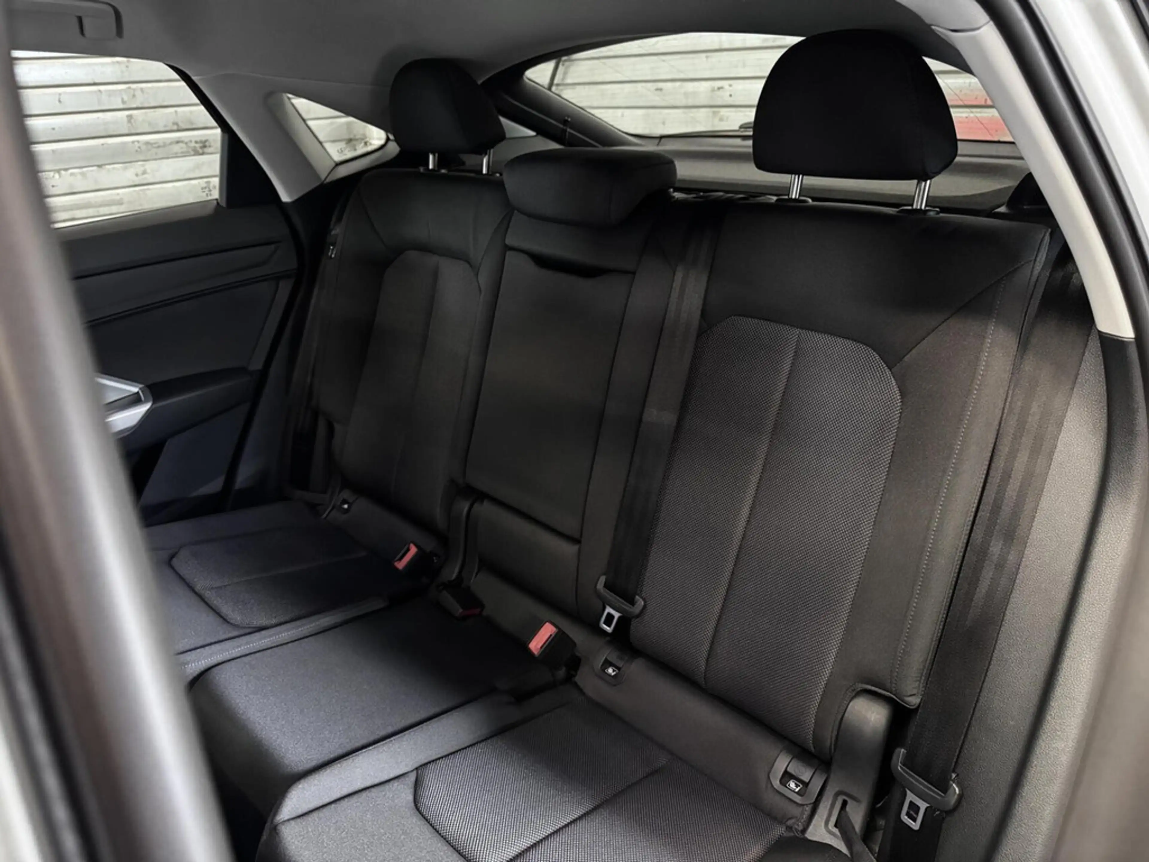 Audi Q3 Sportback 35 TFSI S edition | S-Line | Sonos | LED — photo 7
