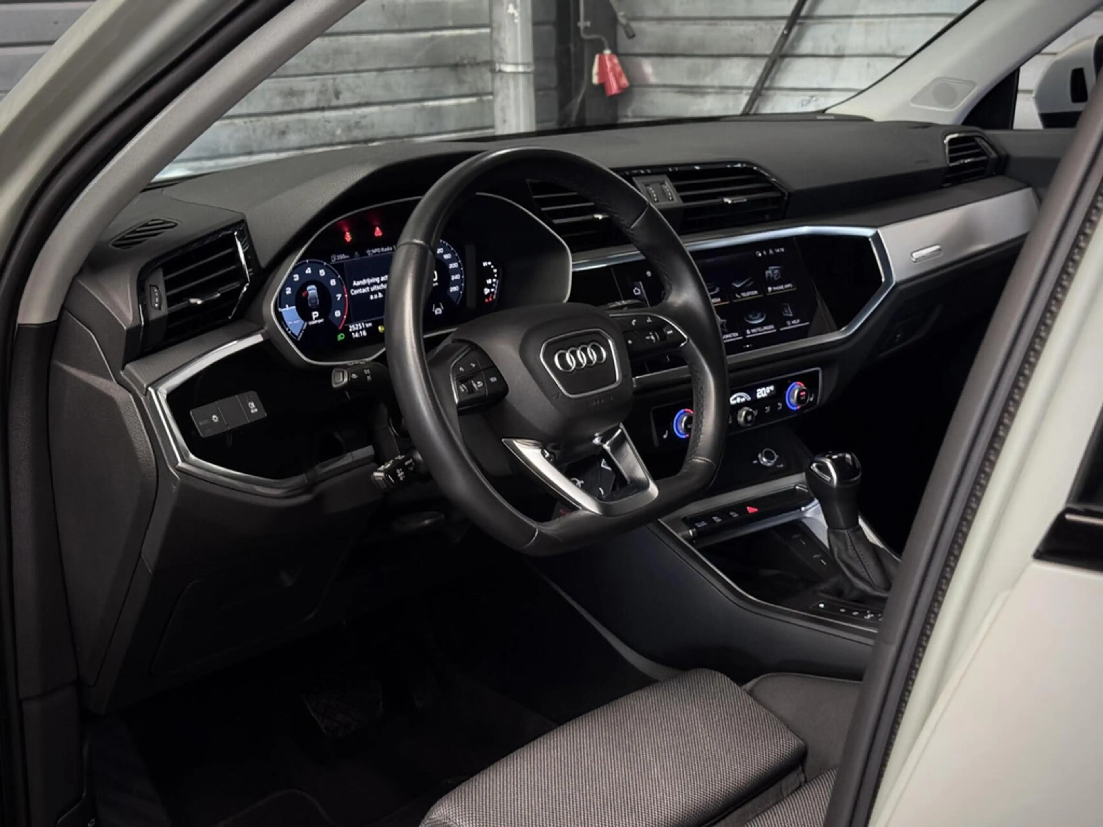 Audi Q3 Sportback 35 TFSI S edition | S-Line | Sonos | LED — photo 5