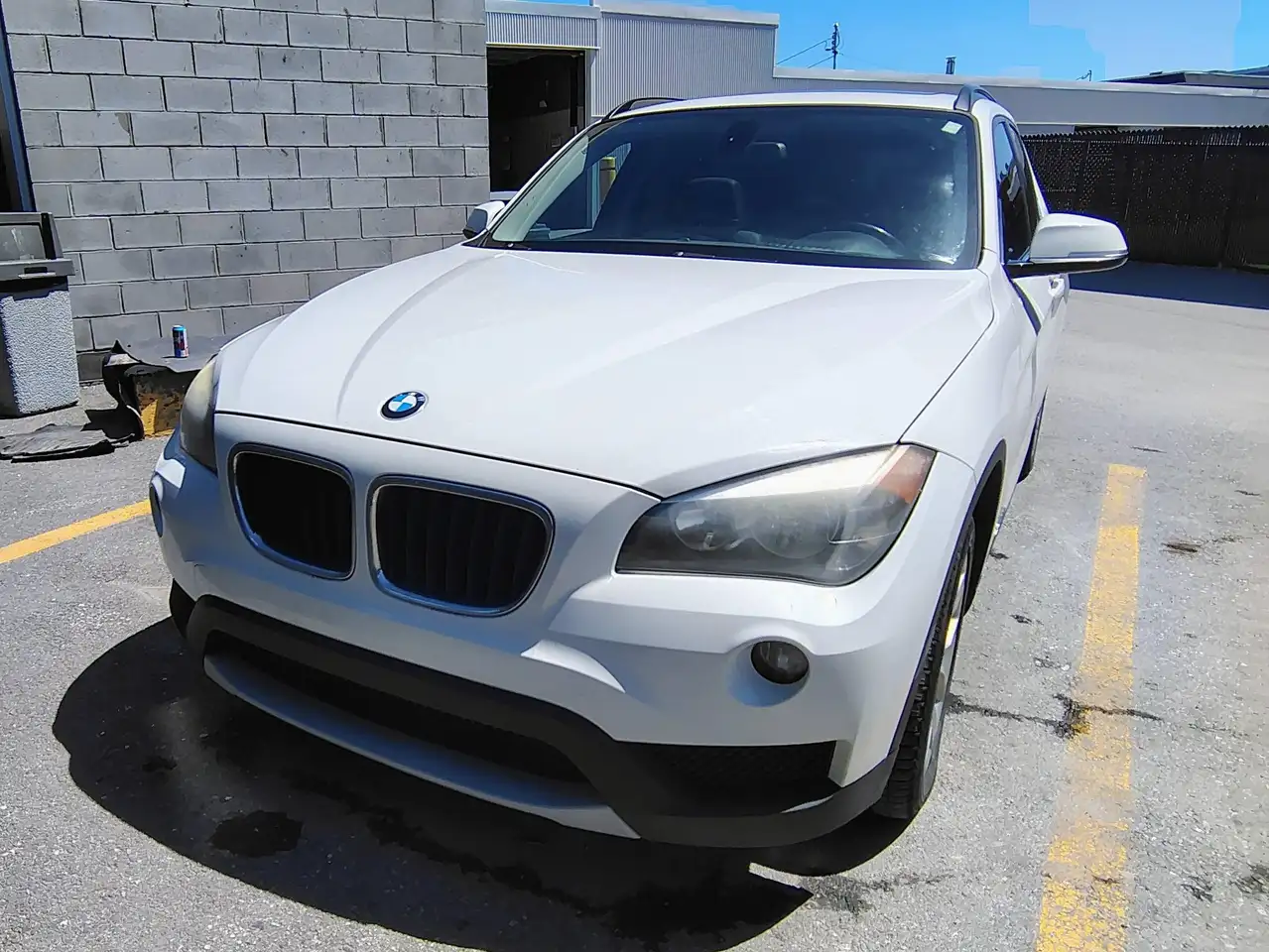 BMW X1 снимка BMW X1