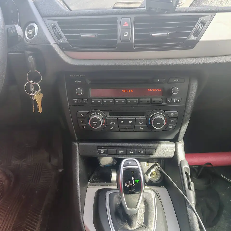 BMW X1 снимка BMW X1