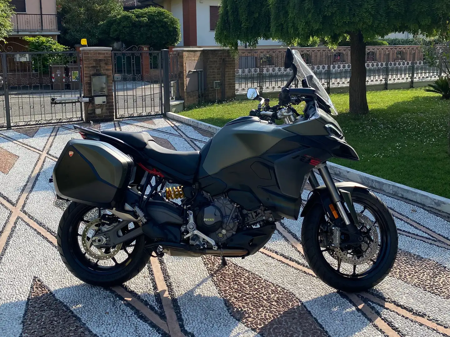 Ducati Multistrada 950 V2S Travel Verde - 2