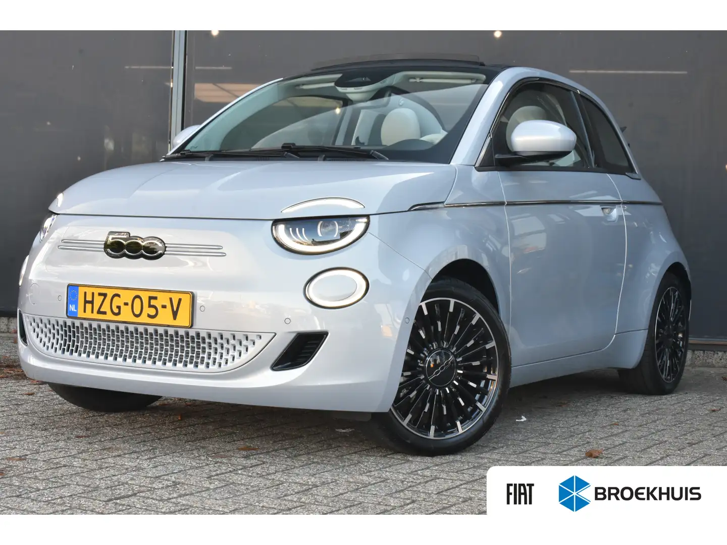 Fiat 500C La Prima 42 kWh DEMO-DEAL! | Vol-Leder | Stoelverw Wit - 1