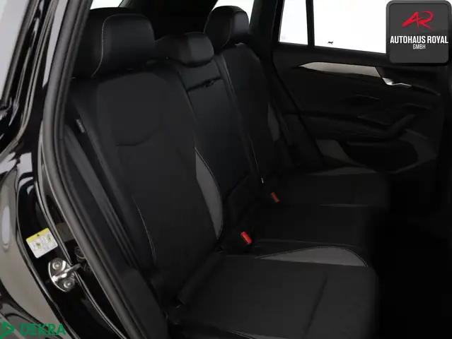 Volkswagen Tiguan view 12