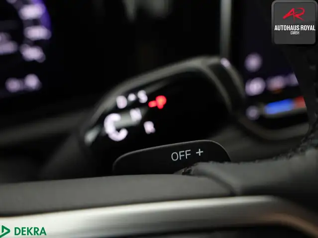 Volkswagen Tiguan view 17