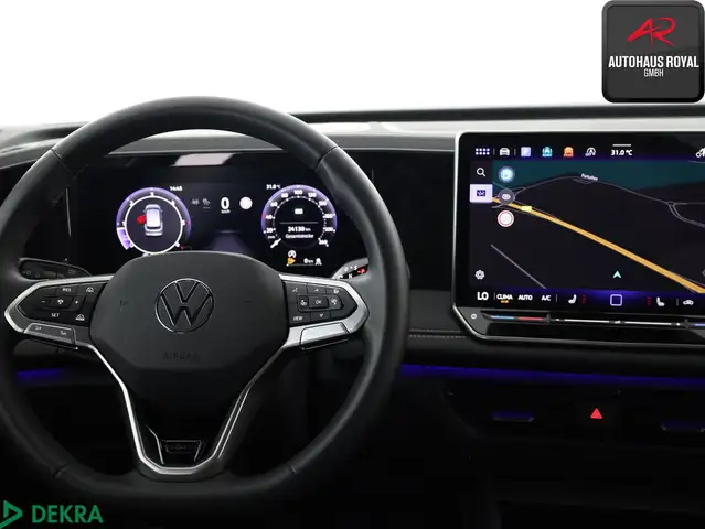 Volkswagen Tiguan view 16