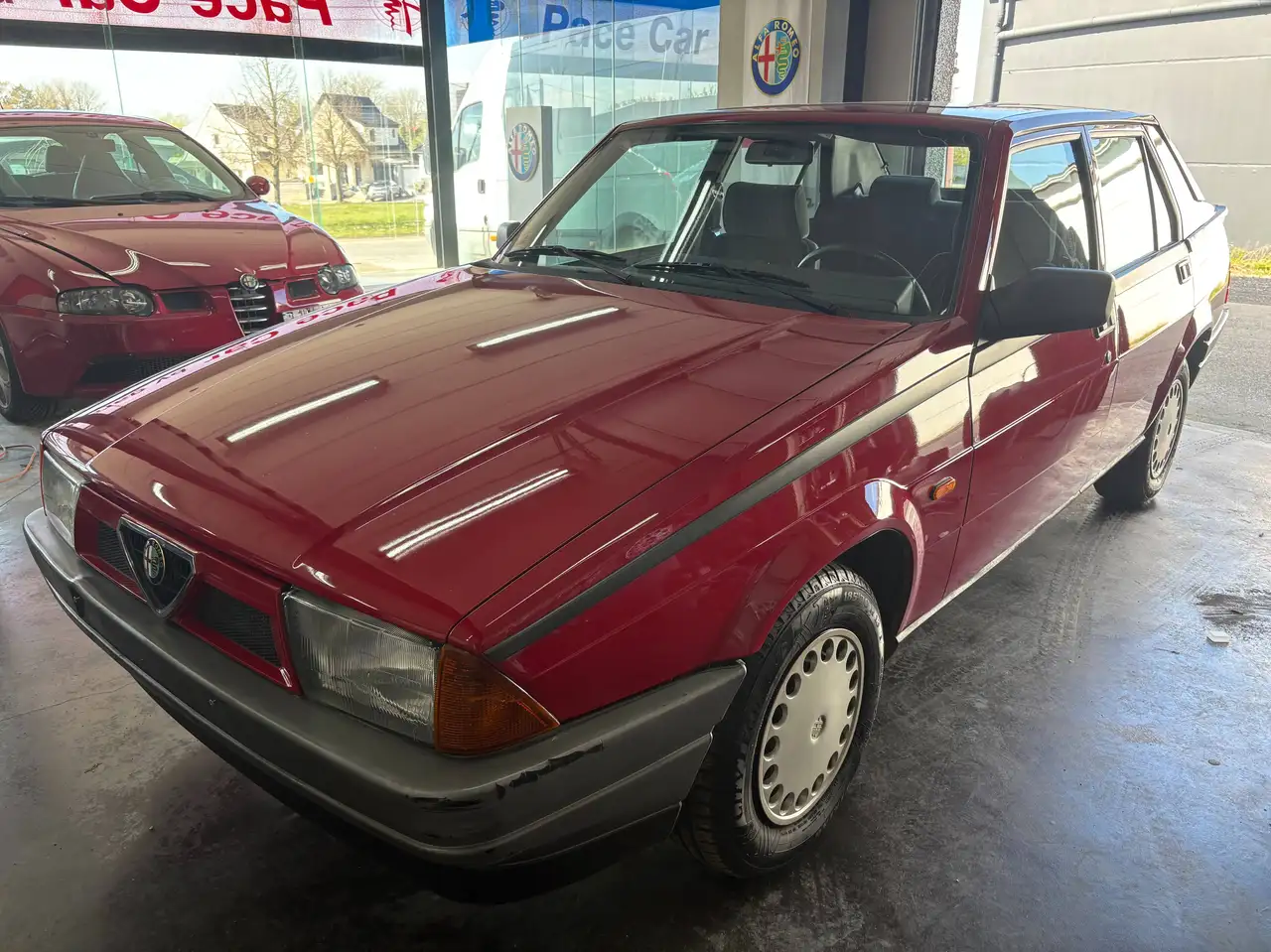 Alfa Romeo 75 1.8 IE, foto 2