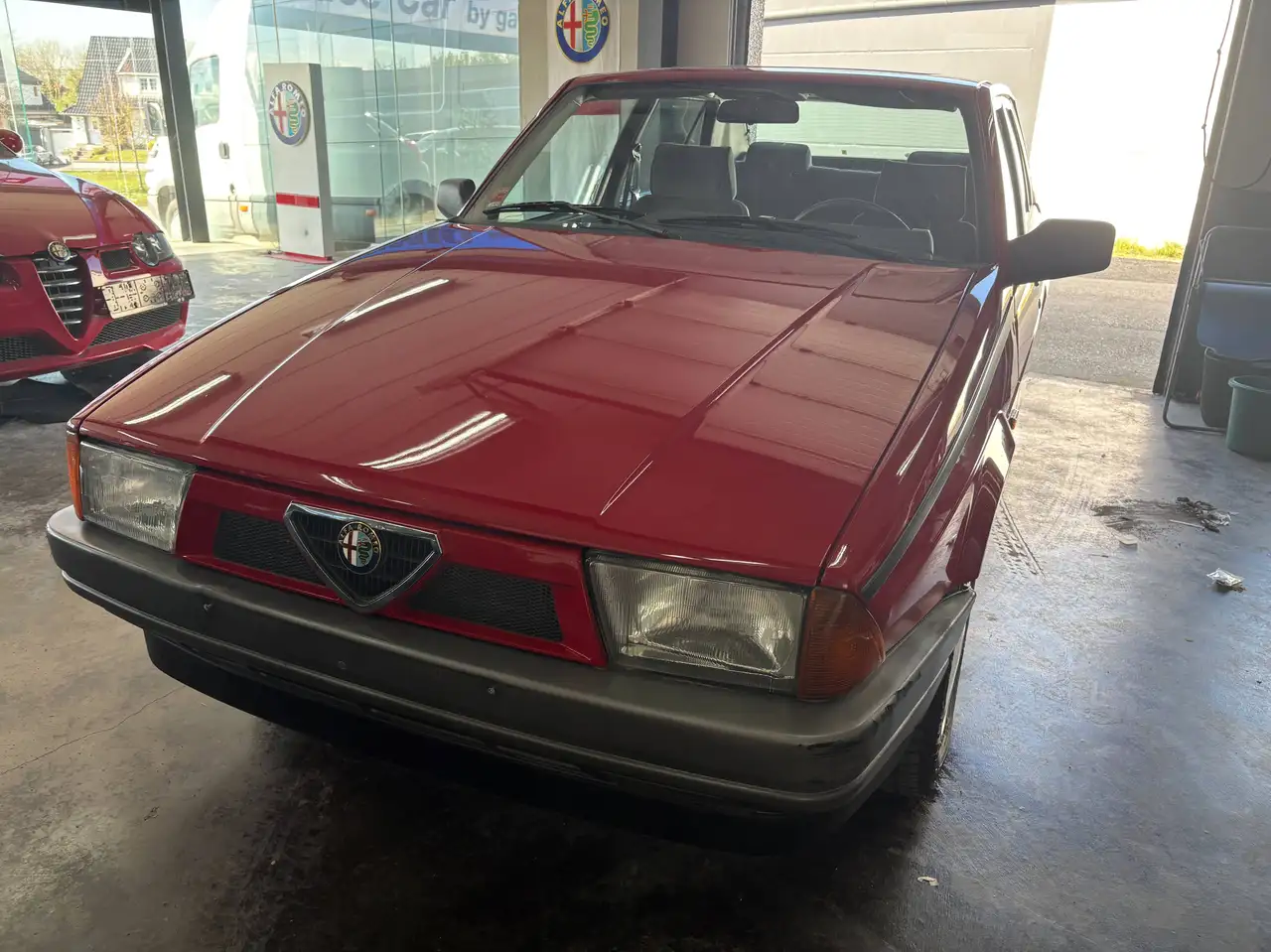 Alfa Romeo 75 1.8 IE, foto 3