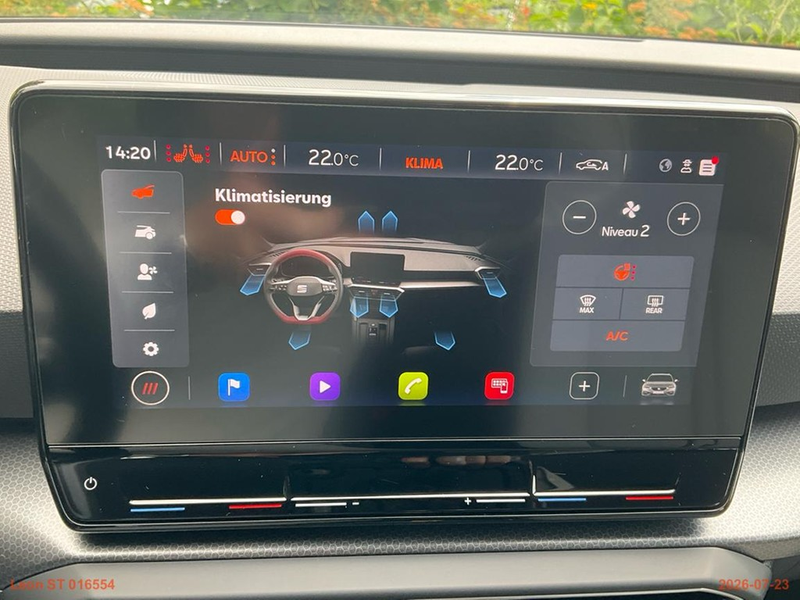 SEAT Leon ST 2.0 TDI DSG Style Navi., Full-Link, Tel., RF... — photo 11