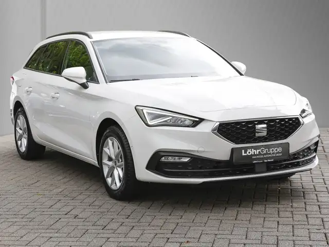 Seat Leon Leon view 4