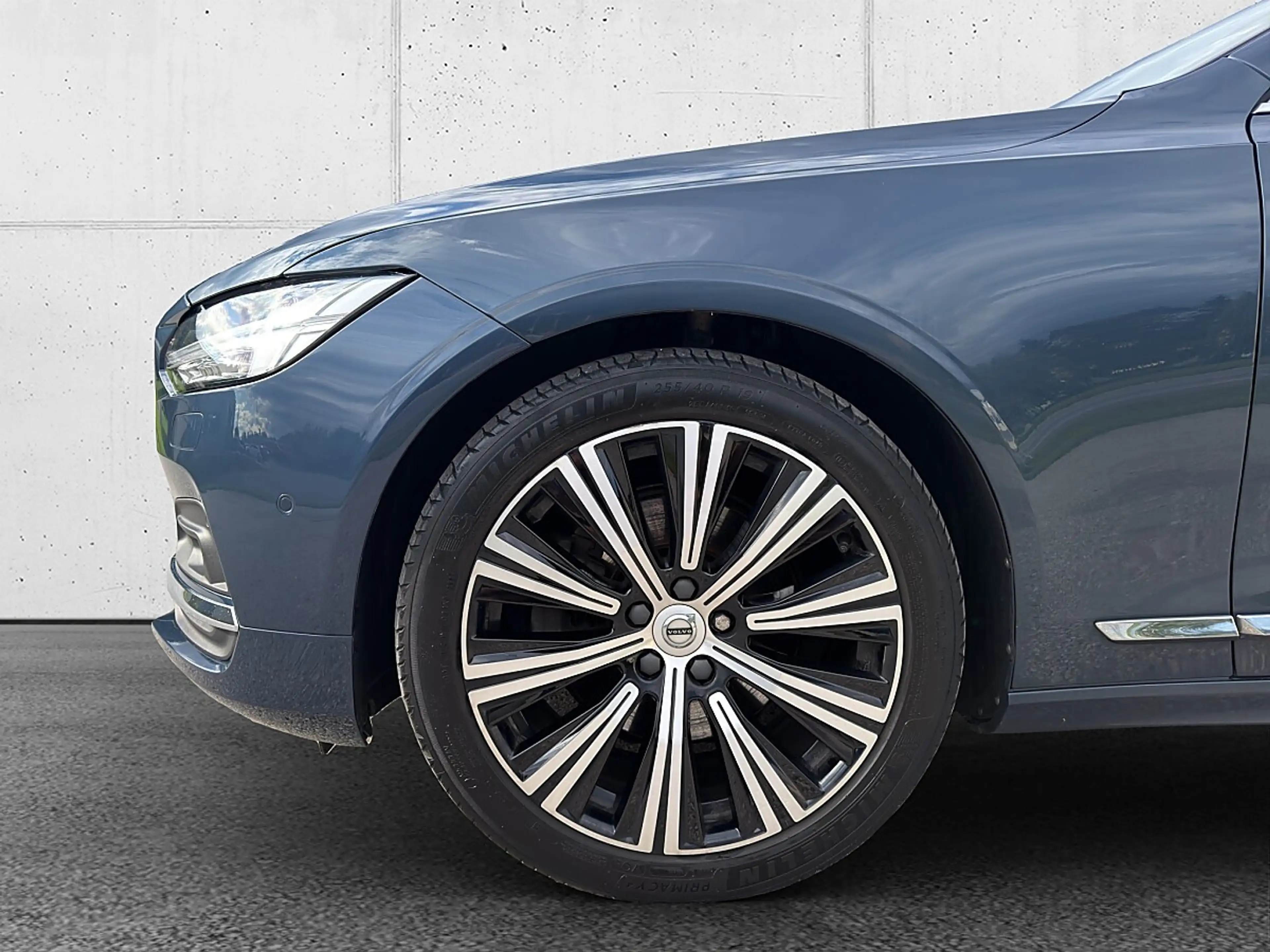 Volvo V90 B4 AWD Ultimate Bright Geartronic PANO/AHV/STDHZ/ — photo 10