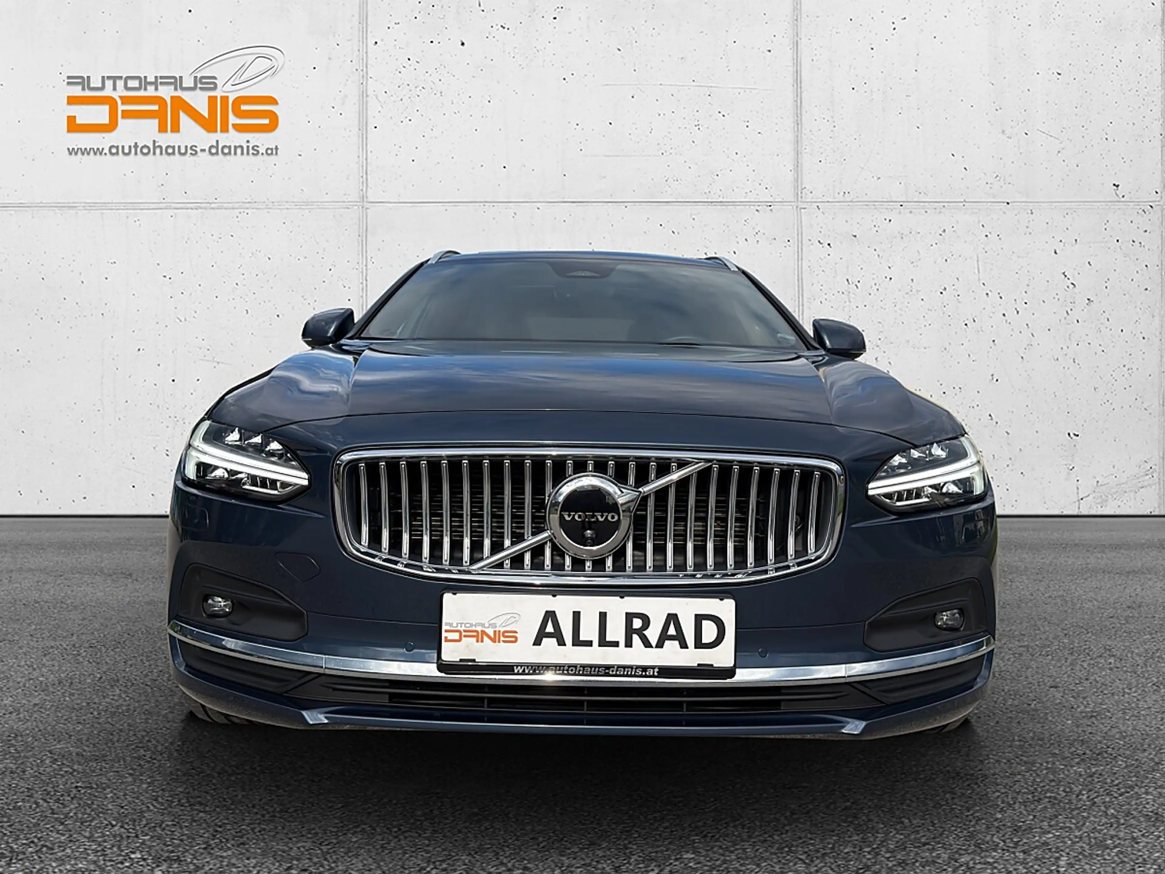 Volvo V90 B4 AWD Ultimate Bright Geartronic PANO/AHV/STDHZ/ — photo 3
