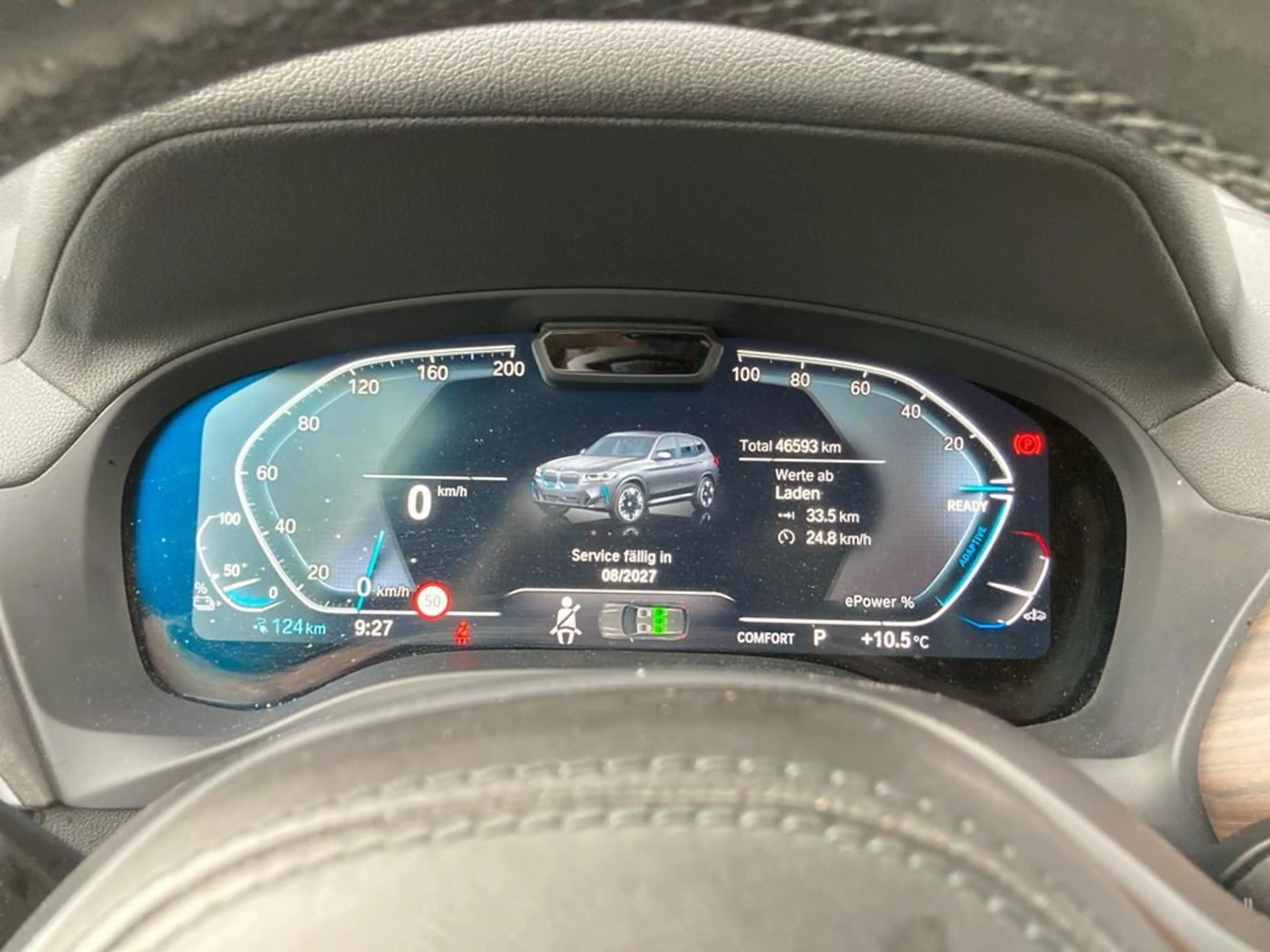 BMW iX3 Impressive — photo 13