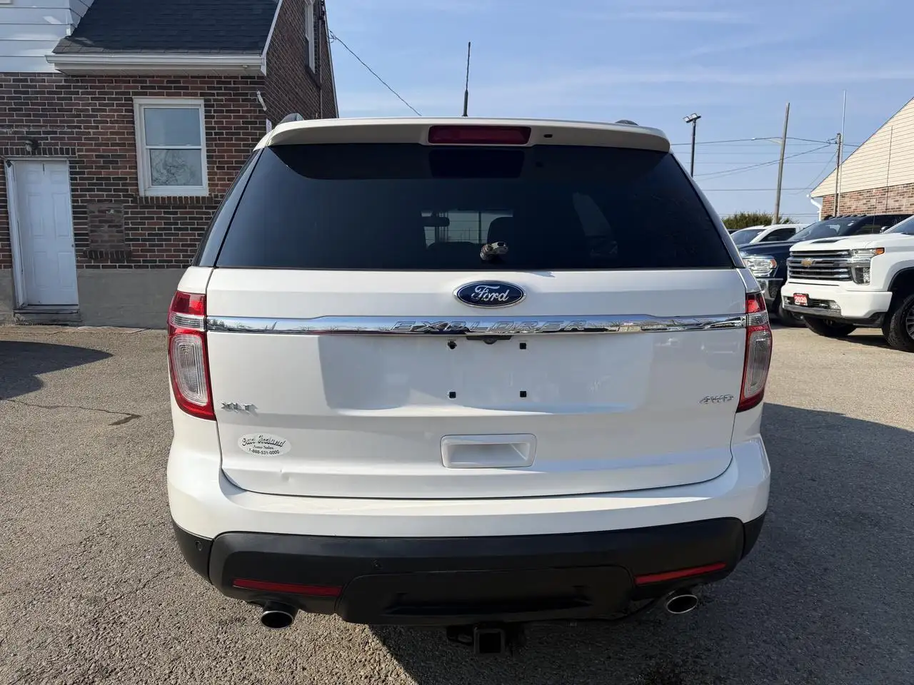 Ford Explorer photo Ford Explorer