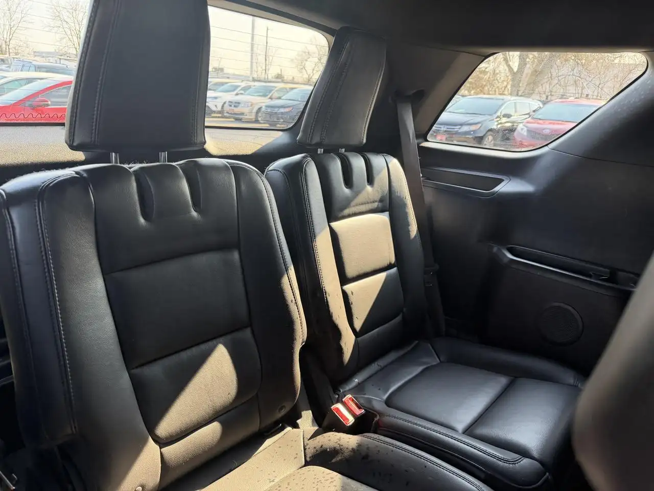 Ford Explorer photo Ford Explorer