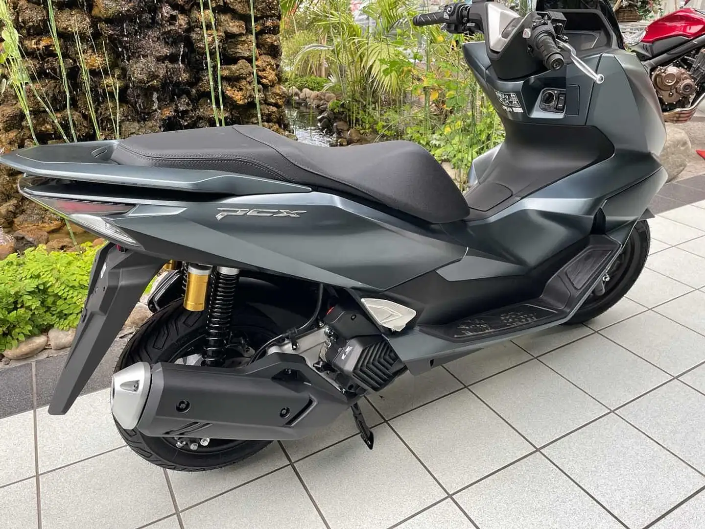 Honda PCX 125 ABS 2025 6 Jahre Garantie Grau - 2