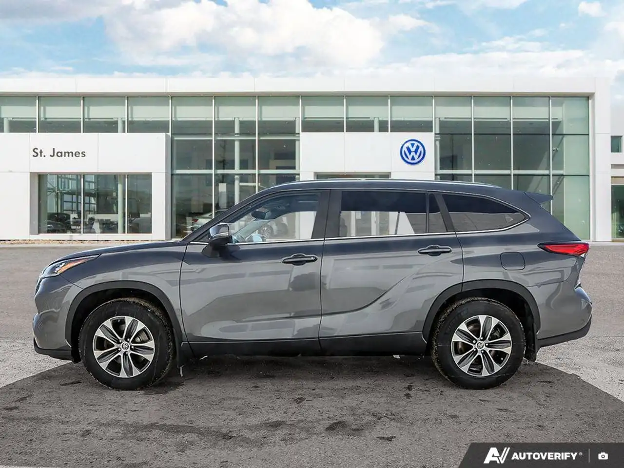 Toyota Highlander снимка Toyota Highlander
